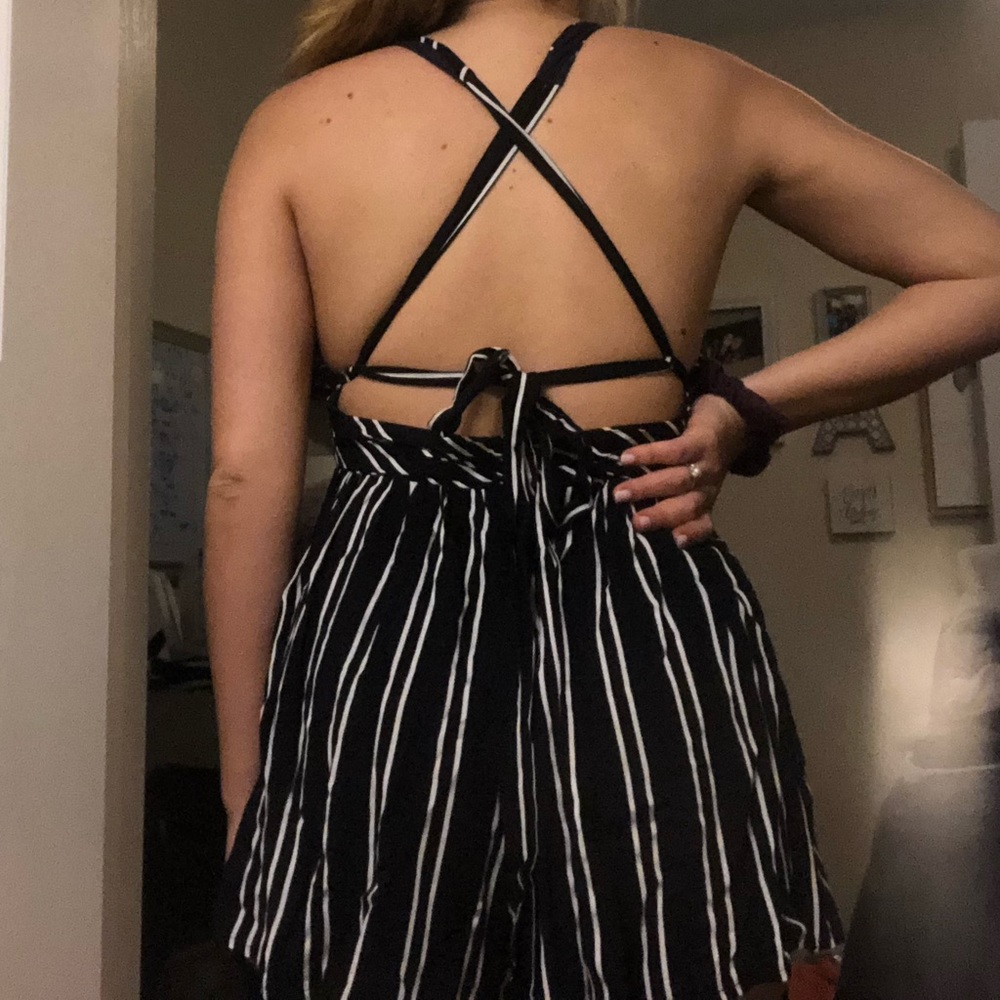 Romper - Picture 2 of 5